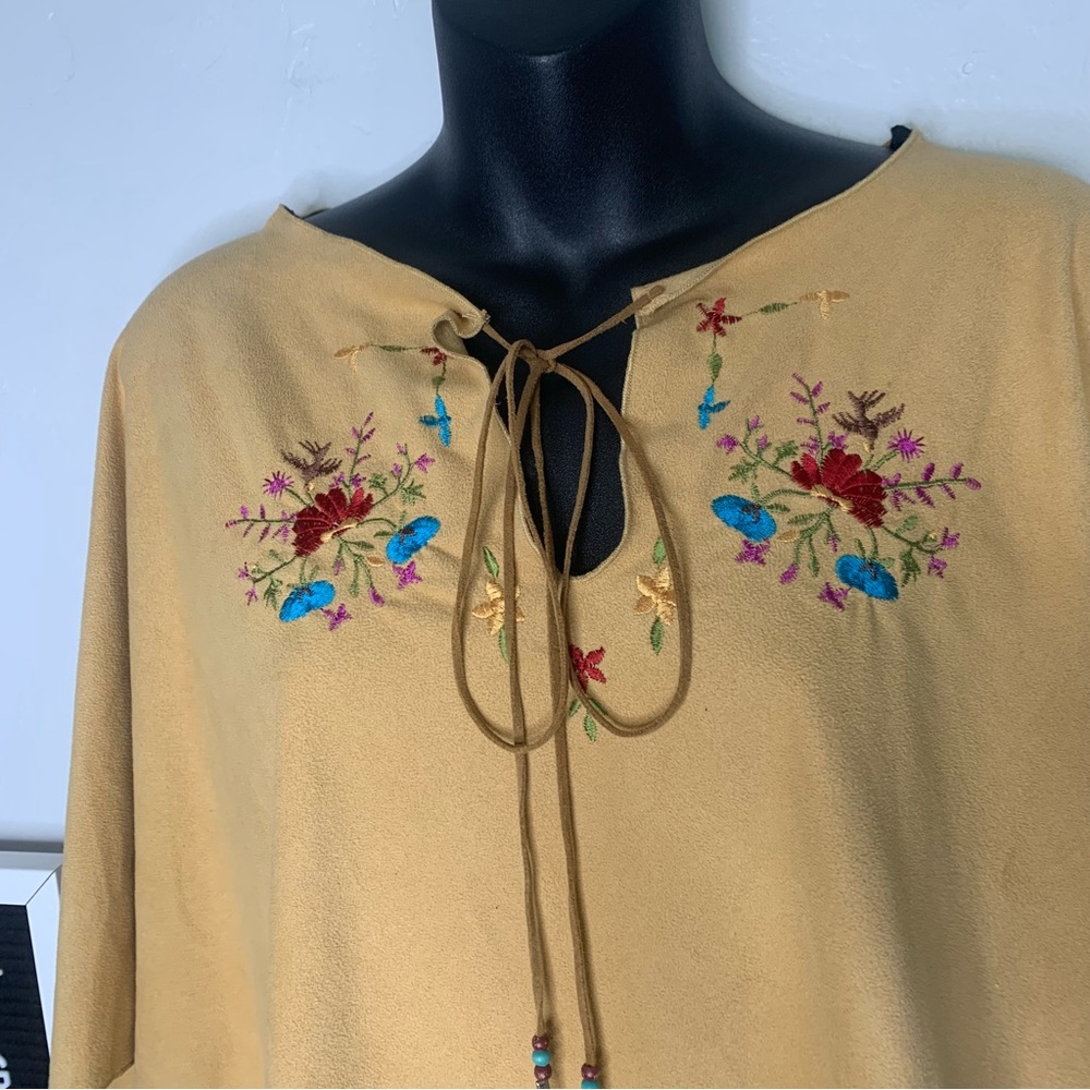 Miss Me Western Boho Faux Suede Embroidered Tassel Feather Blouse Medium - Picture 5 of 12